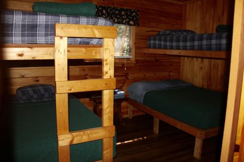 Cabin One Bedroom 2016